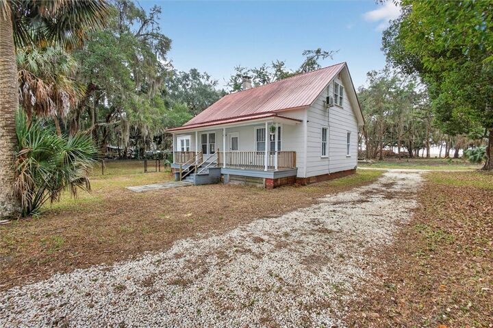 Property Photo:  1401 Wayne Street  GA 31305 