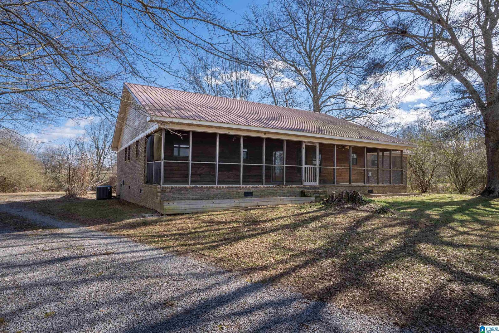 Property Photo:  522 County Road 523  AL 35971 