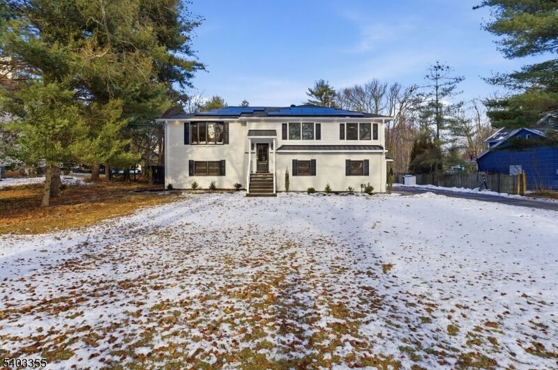 Property Photo:  1231 Sunnyfield Ln  NJ 07076 