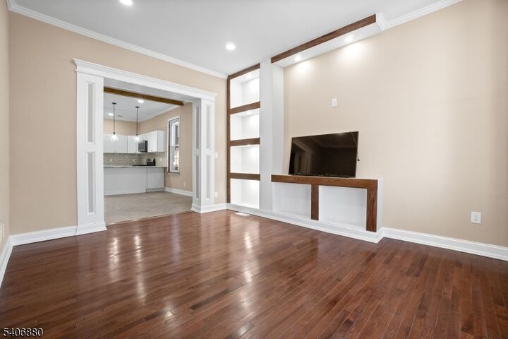 Property Photo:  16 Sayre St  NJ 07208 