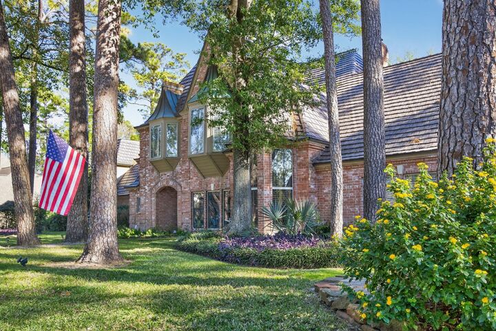 Property Photo:  8807 Chelmsford Lane  TX 77379 