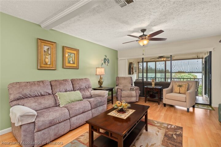 Property Photo: 9 Charlton Drive FL 33852