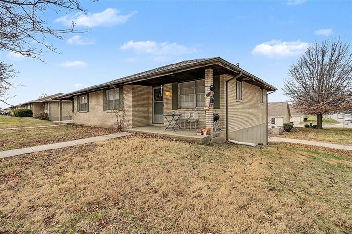 Property Photo:  7120 N Park Avenue  MO 64118 