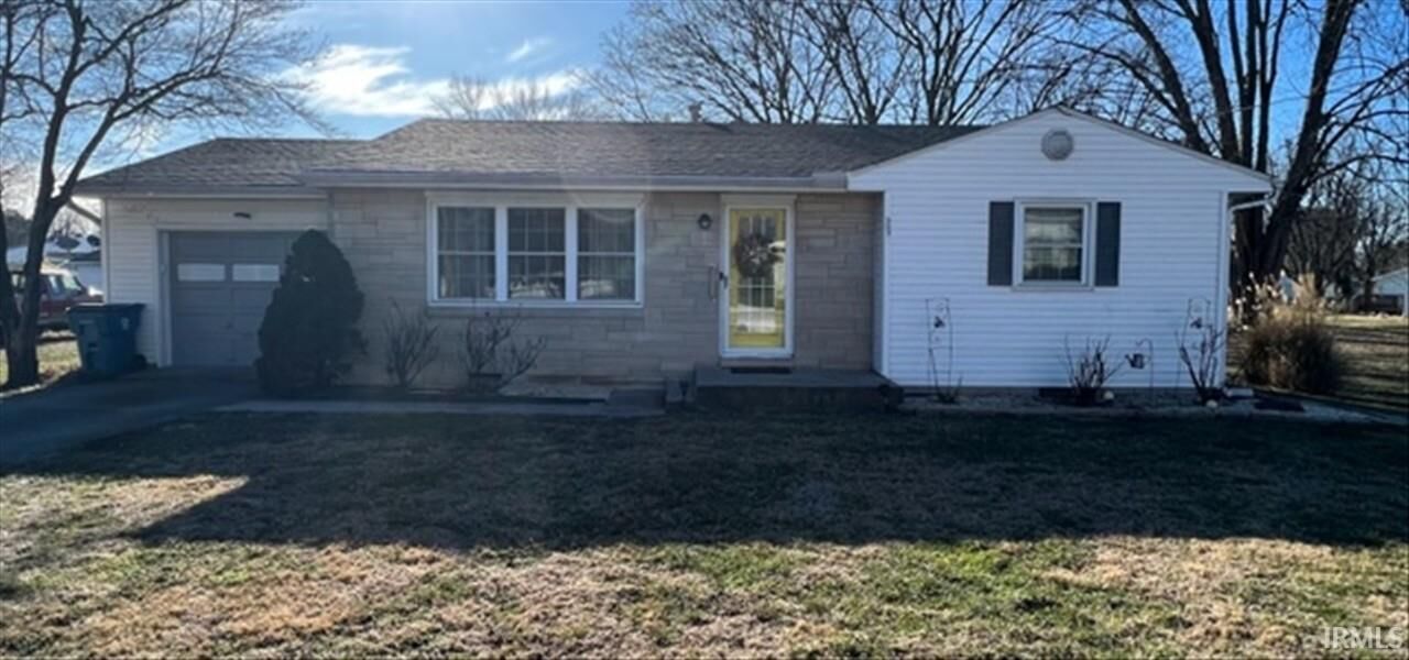 Property Photo:  307 3rd Street  IN 47561 