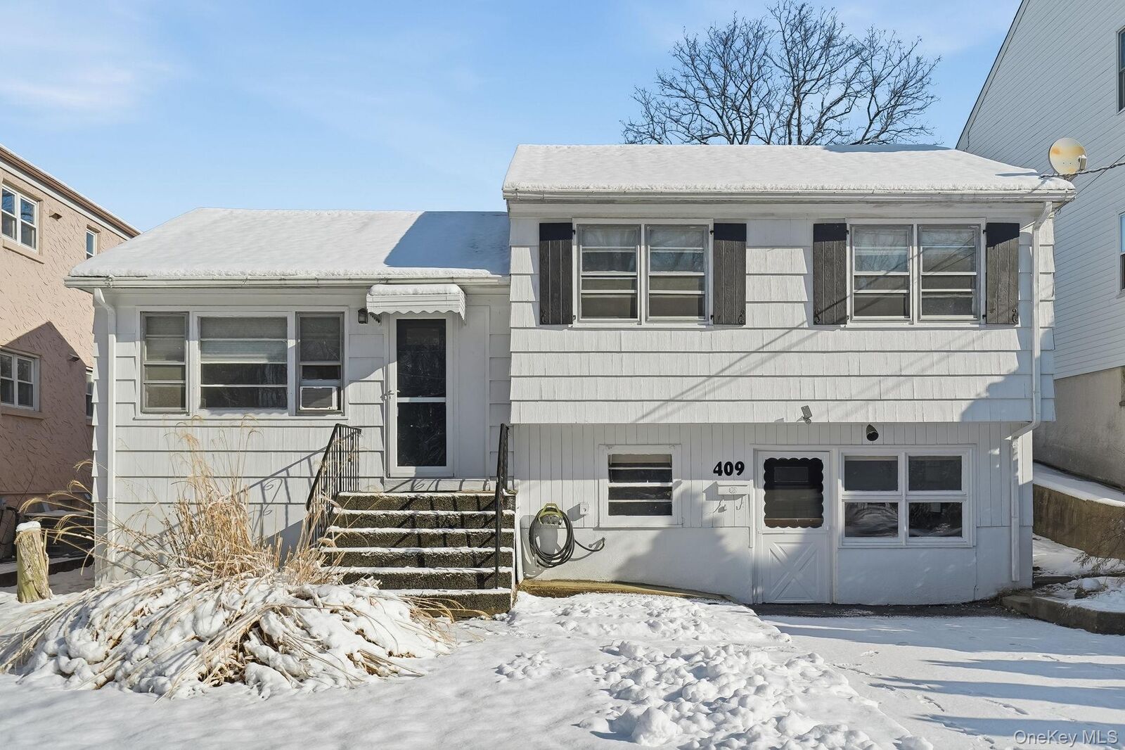 Property Photo:  409 Fenimore Road  NY 10543 