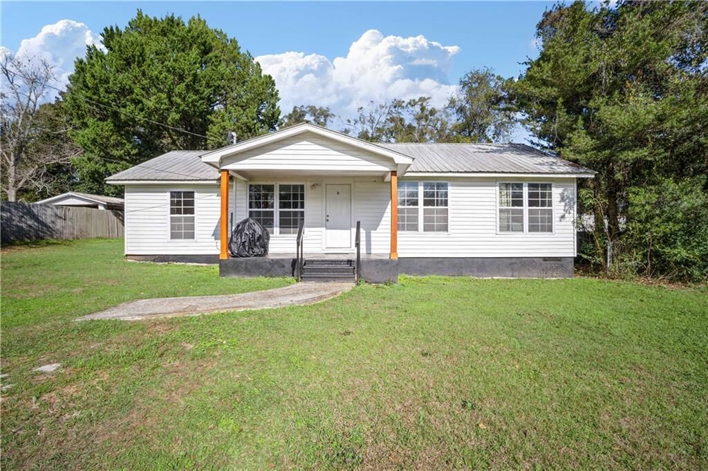 Property Photo:  7500 Deakle Road  AL 36544 