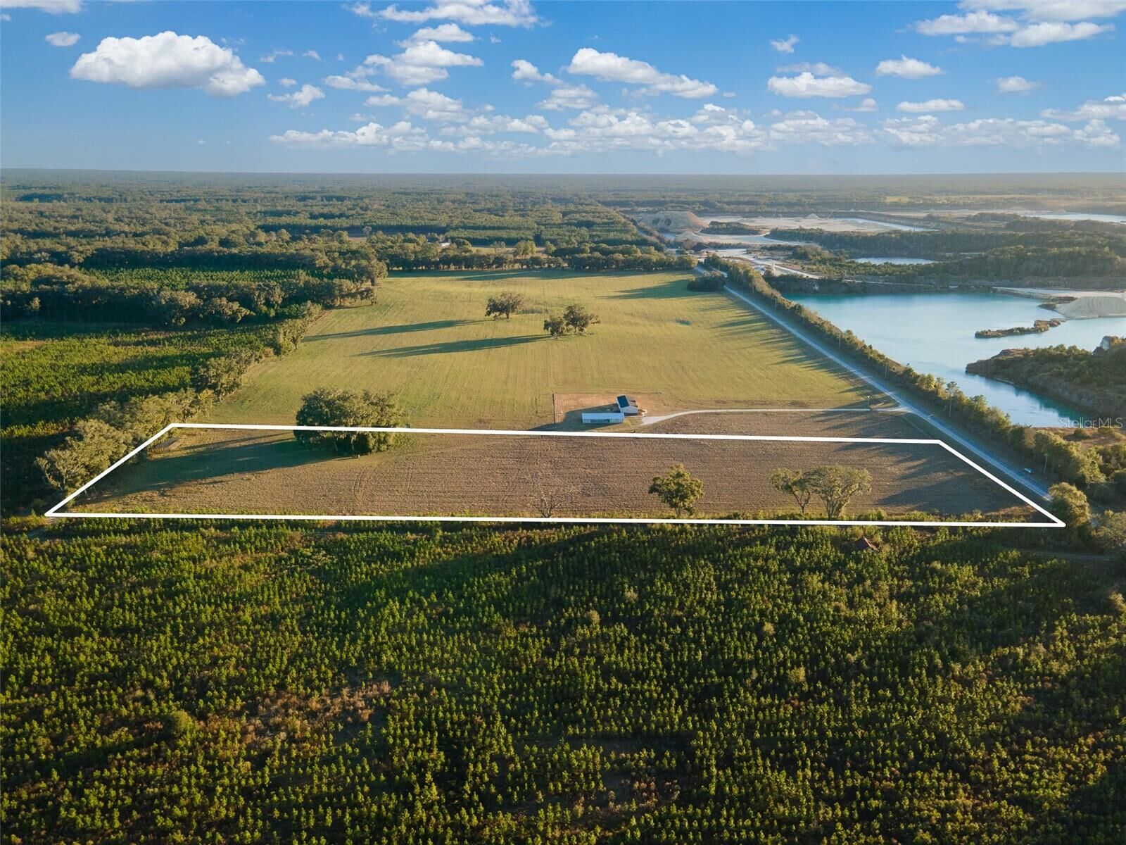 Property Photo: 001 NW 202nd Street FL 32669