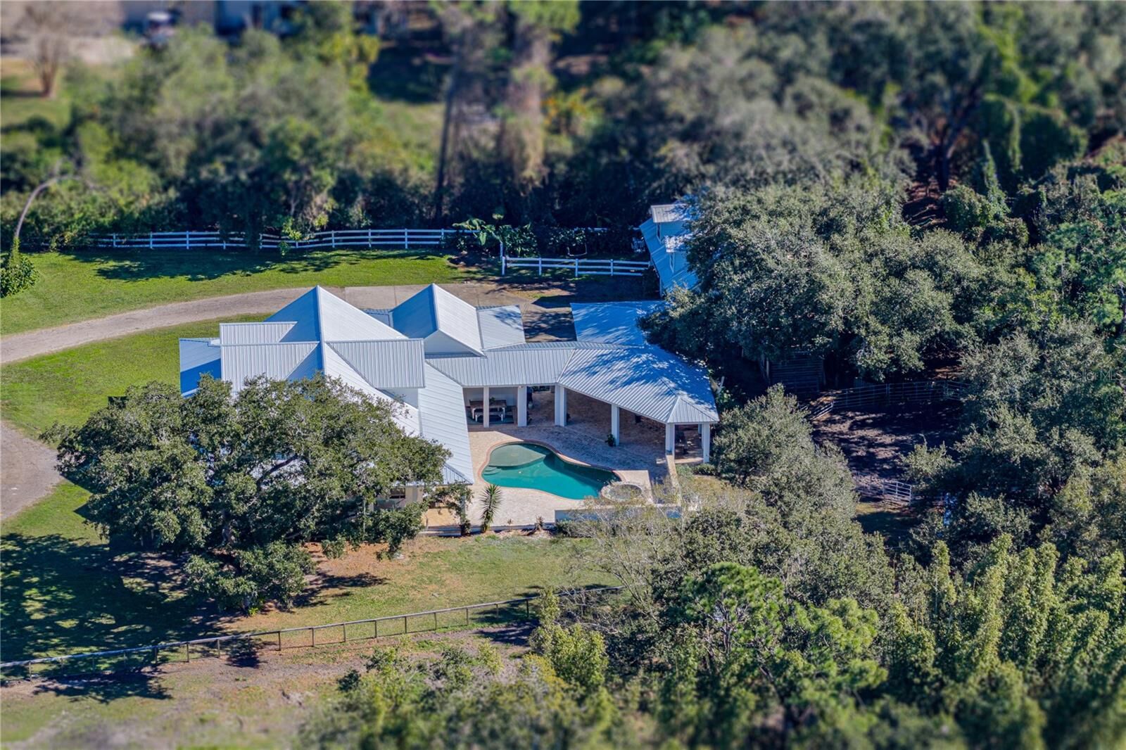 Property Photo:  209 Frenchmans Creek Way  FL 33884 