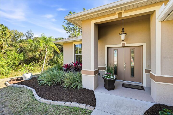 Property Photo:  4160 Lagoon Terrace  FL 34286 