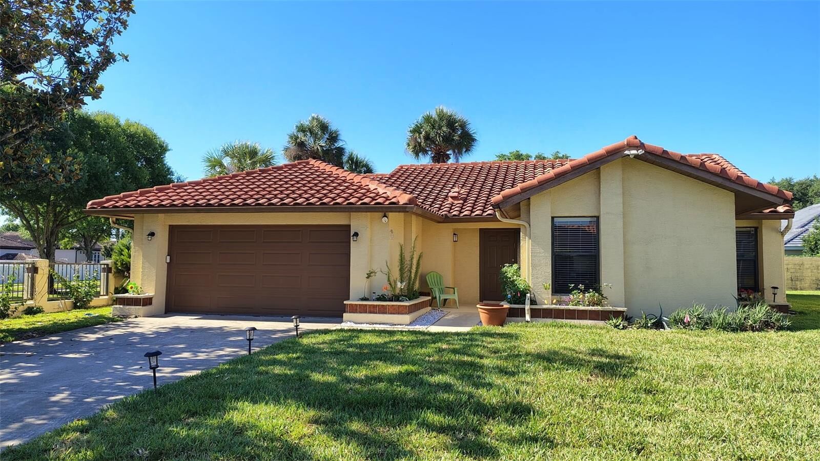 Property Photo:  8215 Rolla Court  FL 32836 