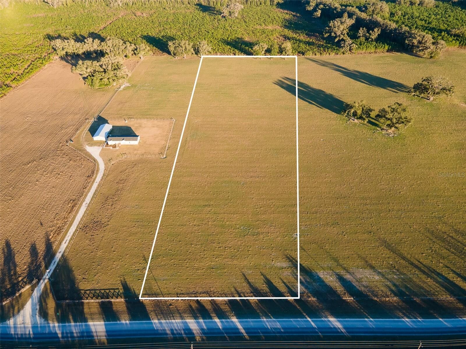 Property Photo:  003 NW 202nd Street  FL 32669 