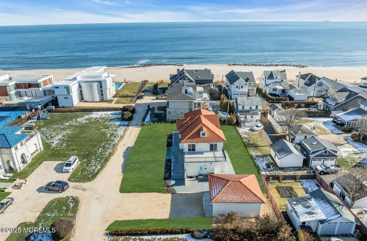 Property Photo:  1 Private Drive  NJ 07740 