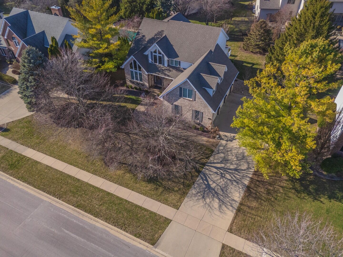 Property Photo:  2006 Woodbine Road  IL 61704 