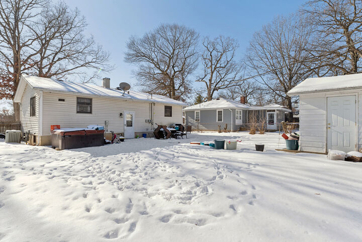 Property Photo:  17796 W Greentree Road  IL 60030 
