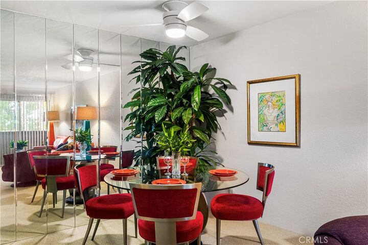 Property Photo:  470 Villa 212  CA 92262 