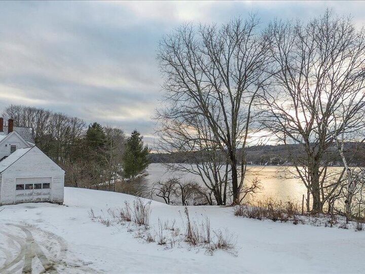 Property Photo:  141 Gross Point Road Waterfront  ME 04472 