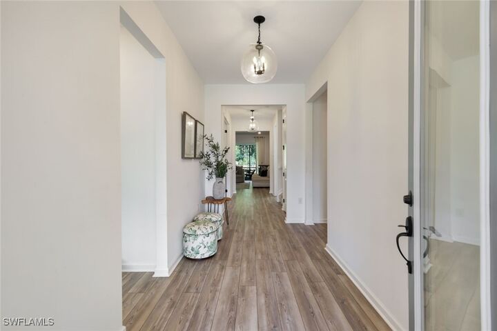 Property Photo:  10427 Ventana Lane  FL 34120 