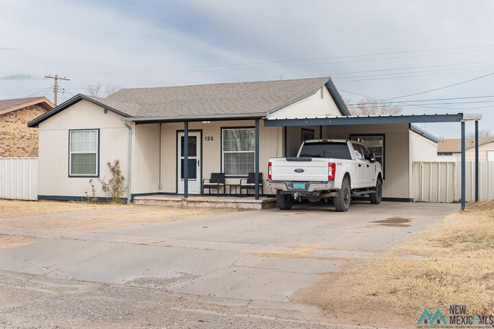 Property Photo:  125 S Globe Avenue  NM 88130 