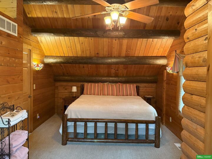 Property Photo:  4856 Lakeshore Drive  NE 68061 