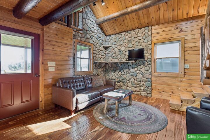 Property Photo:  4856 Lakeshore Drive  NE 68061 