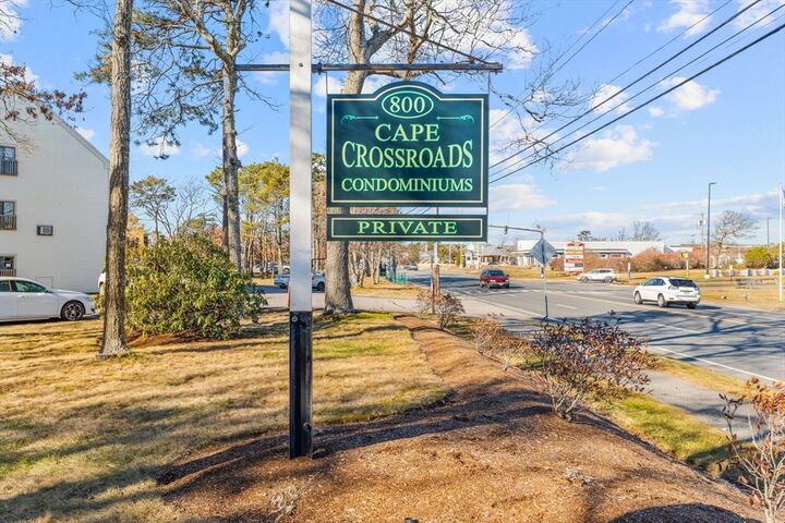 Property Photo:  800 Bearse'S Way 3nf  MA 02601 