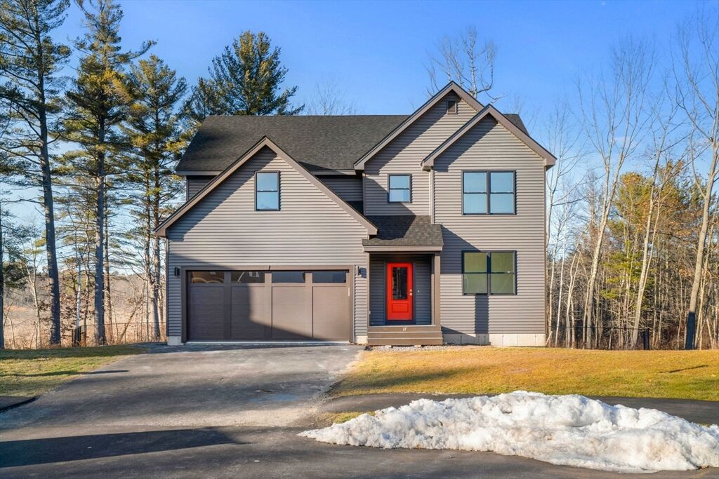 Property Photo: 17 Lucy Way MA 01832