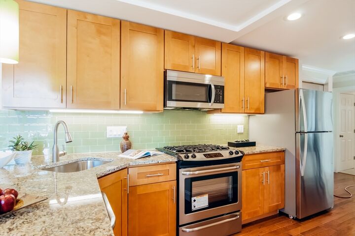 Property Photo:  108 Maverick Street 1  MA 02128 