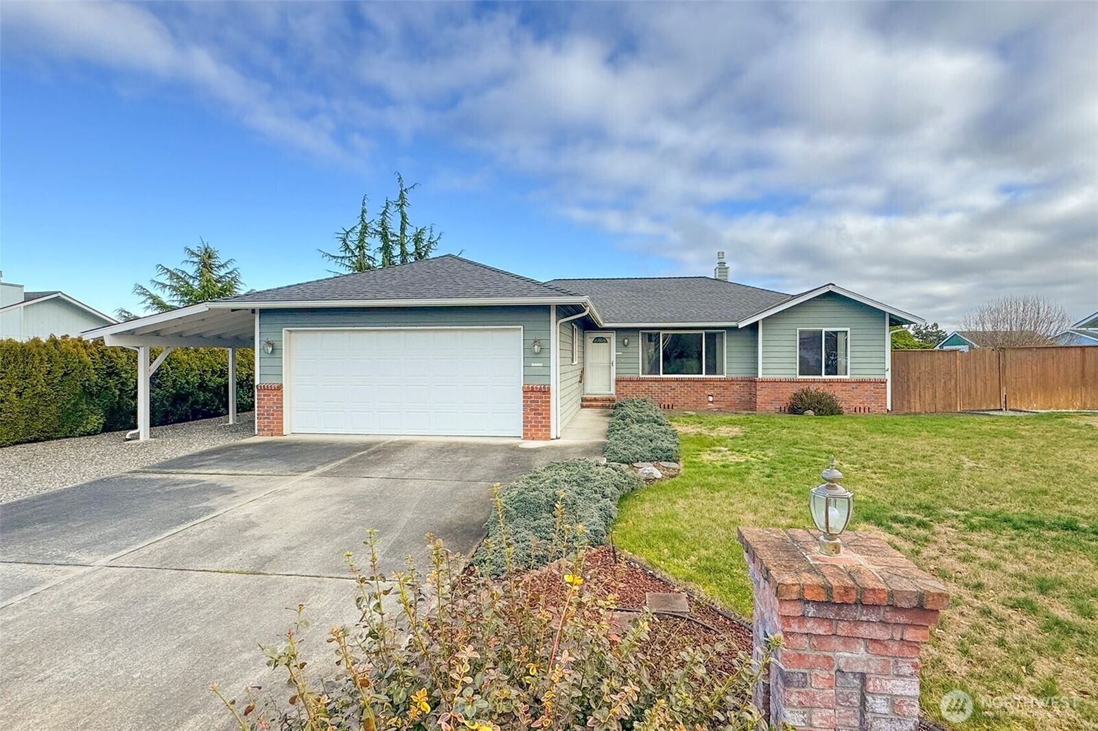 Property Photo:  151  Duke Drive  WA 98382 