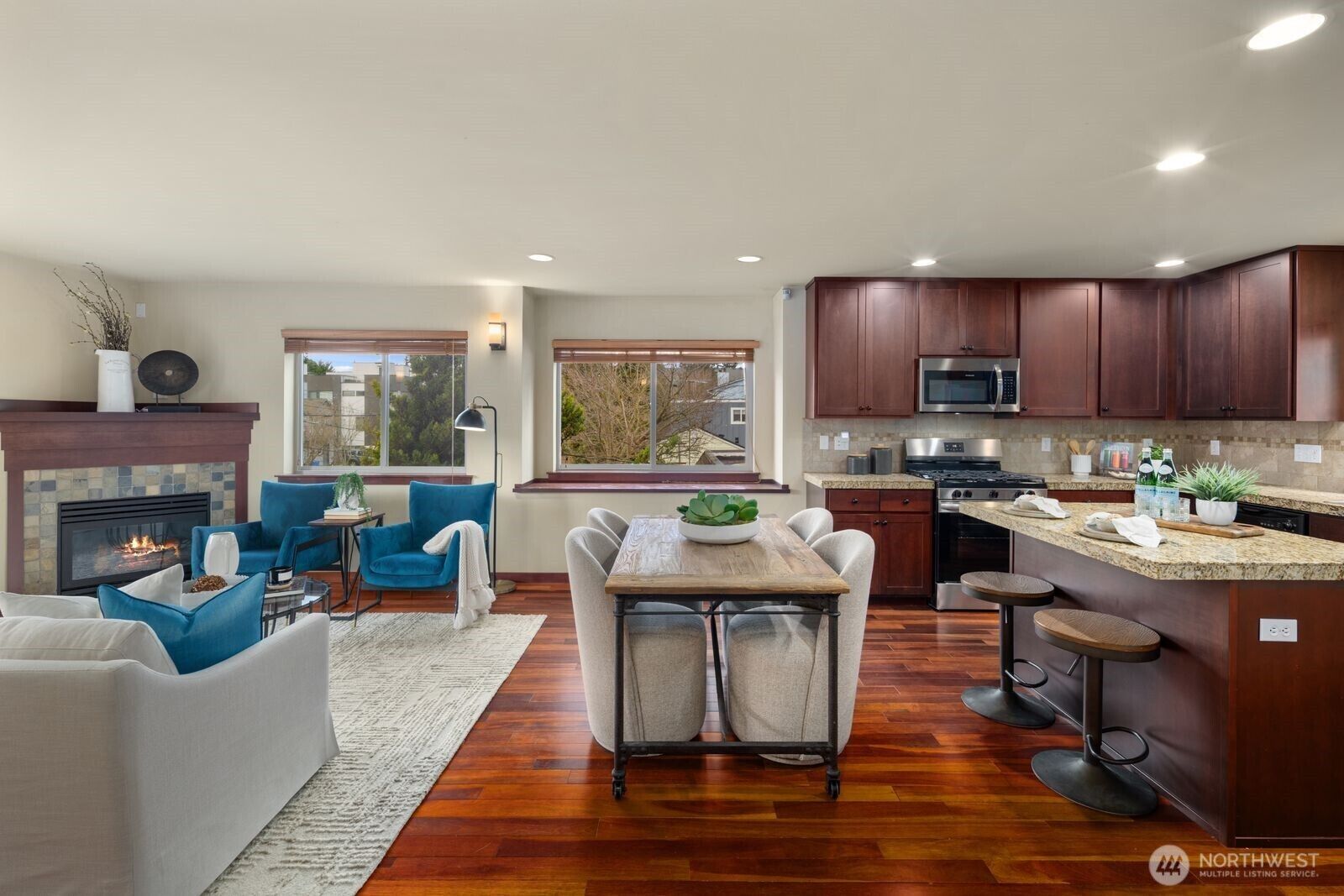 Property Photo:  14312  Stone Ave Avenue N B  WA 98133 