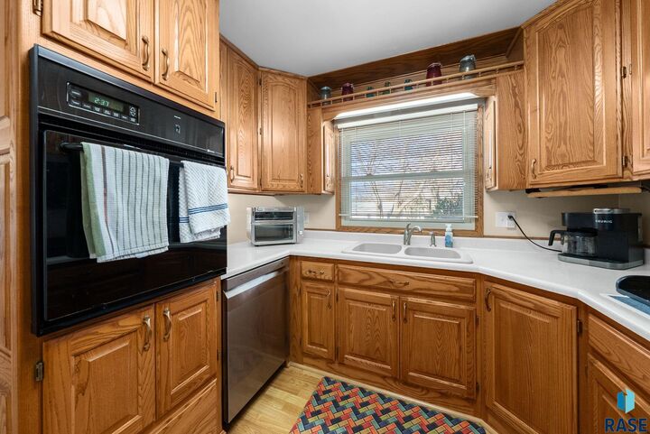 Property Photo: 2403 E 17th St Street SD 57103