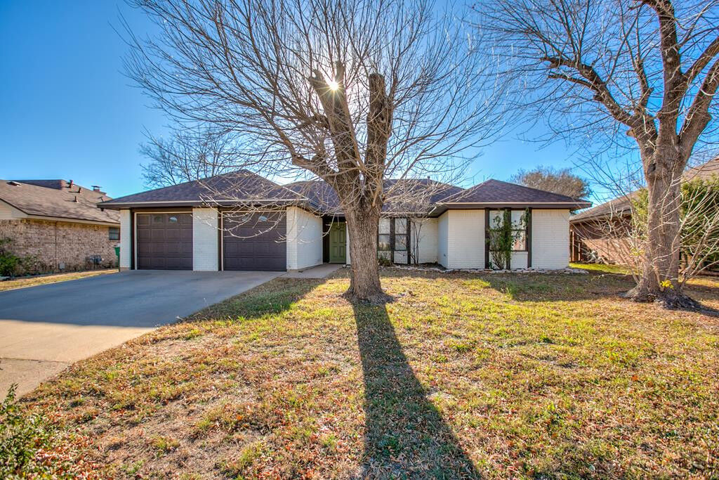 Property Photo:  3609 Clare Drive  TX 76904 