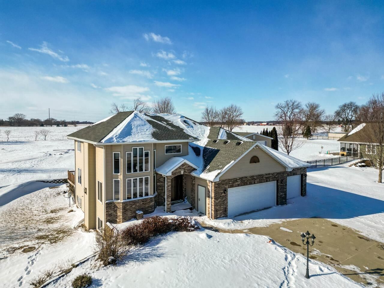 Property Photo: 3705 North Harvest View Drive WI 53548