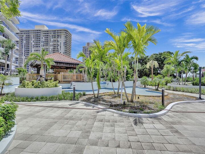 Property Photo: 20281 E Country Club Dr 405 FL 33180