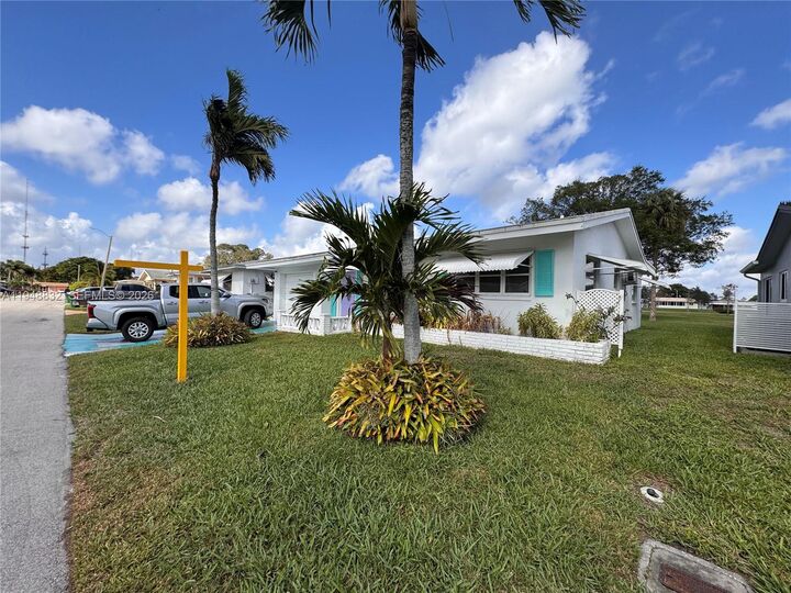 Property Photo: 4705 NW 44th Ct FL 33319