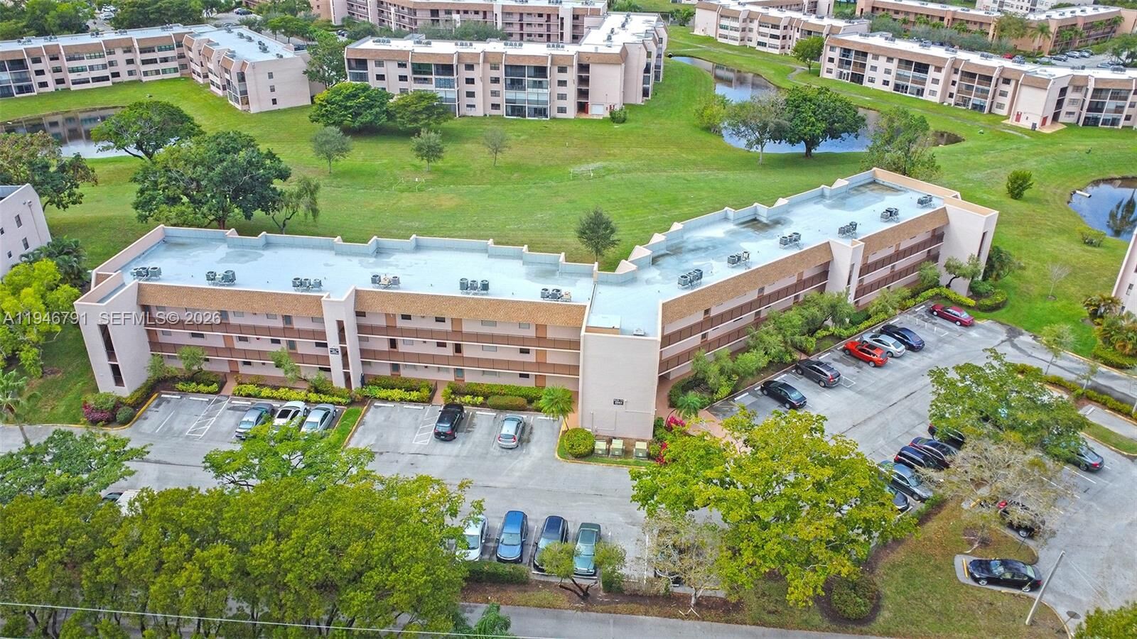 Property Photo:  2941 N Nob Hill Rd 208  FL 33322 