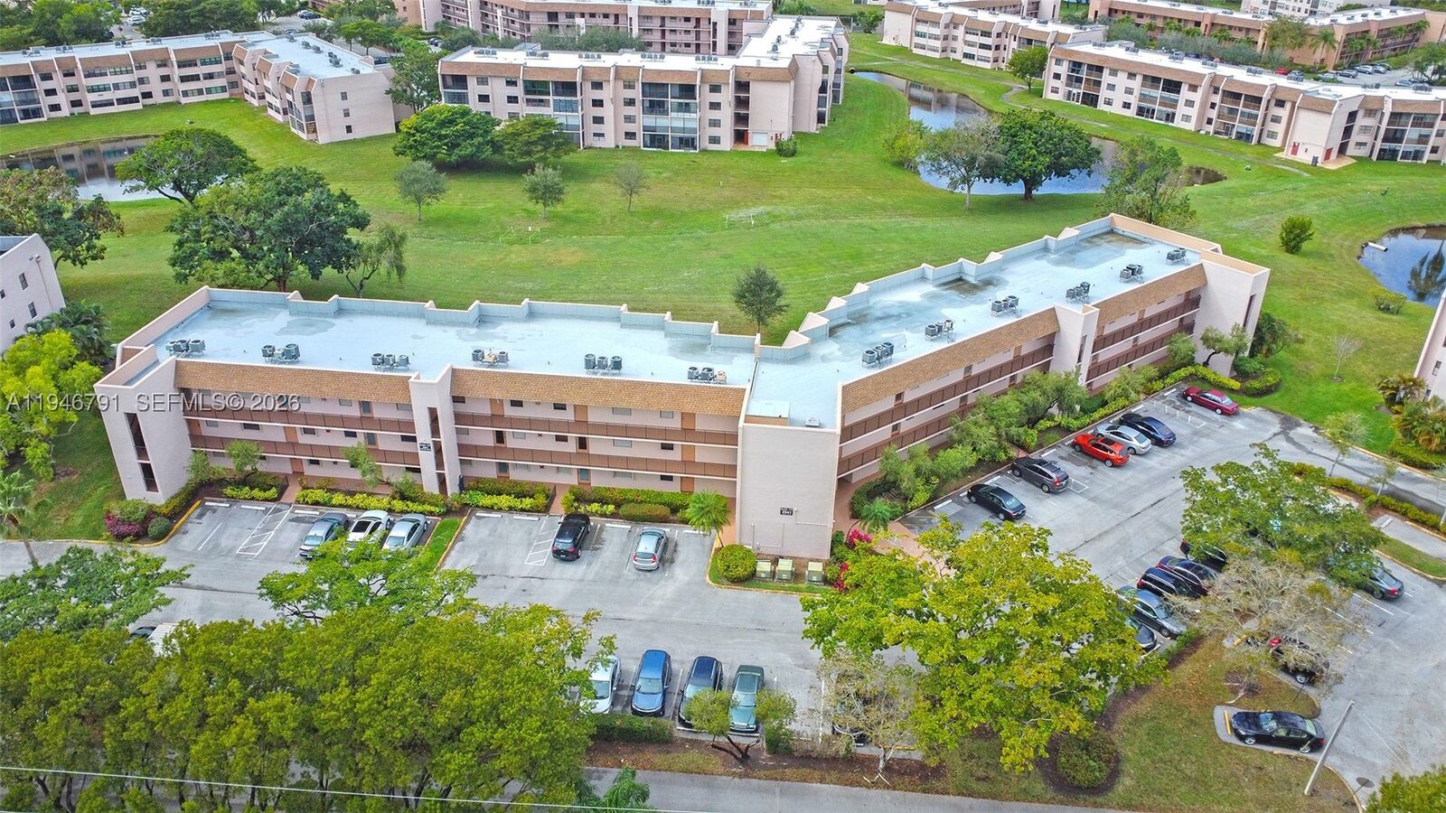 Property Photo:  2941 N Nob Hill Rd 208  FL 33322 