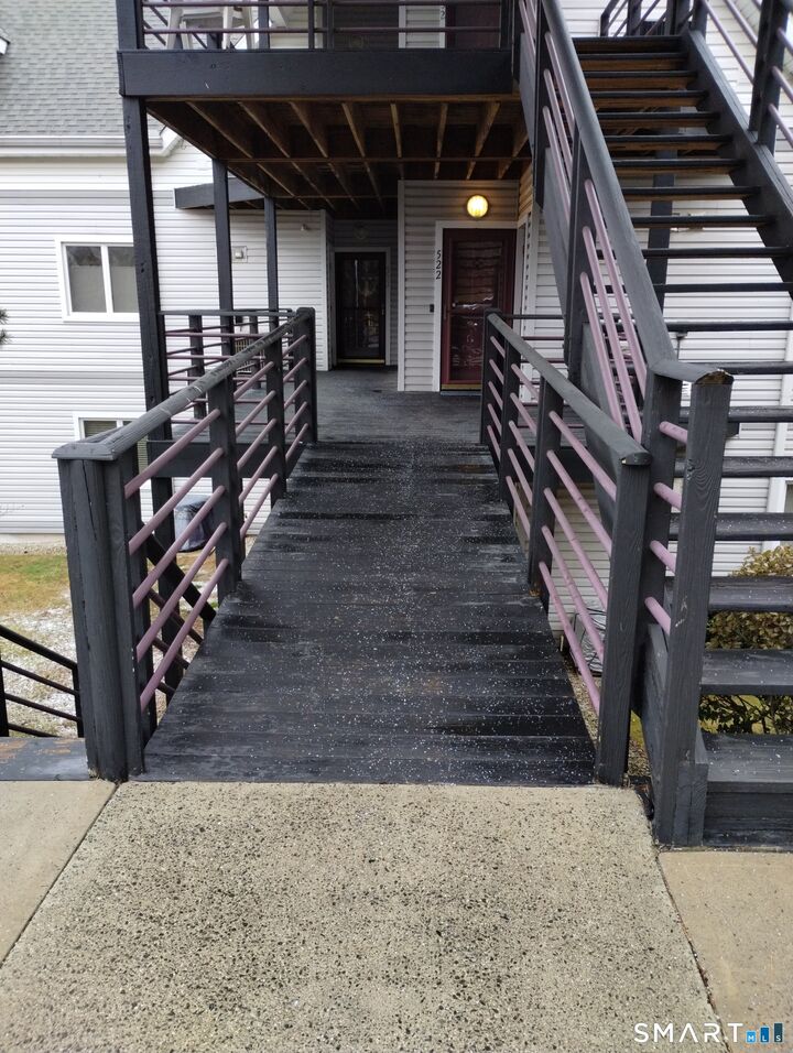 Property Photo:  523 Popes Island Road 523  CT 06461 