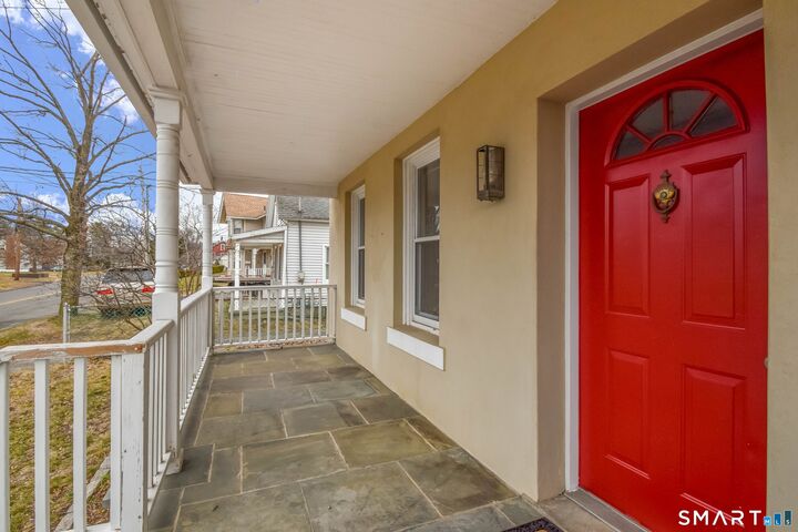 Property Photo:  1260 Elm Street  CT 06615 