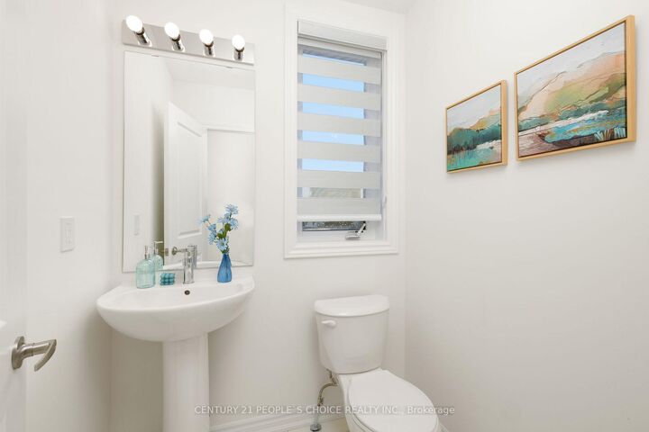 Photo de la propriété: 18 Heming Street ON N3L 0M5