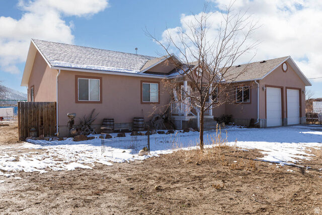 Property Photo: 72 E Center St UT 84665