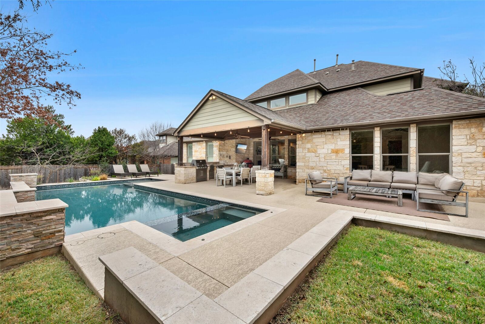 Property Photo:  1313 Nova Court  TX 78732 