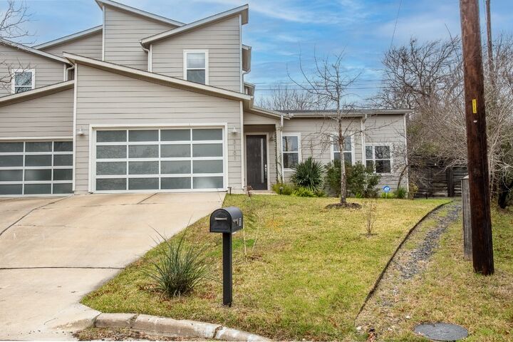 Property Photo: 3101 Sunnylawn Circle B TX 78723