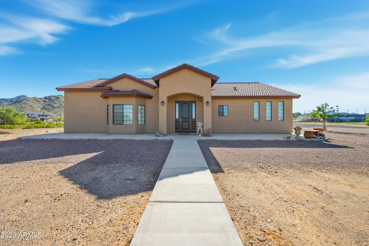 Property Photo:  7631 W Dove Roost Road  AZ 85144 