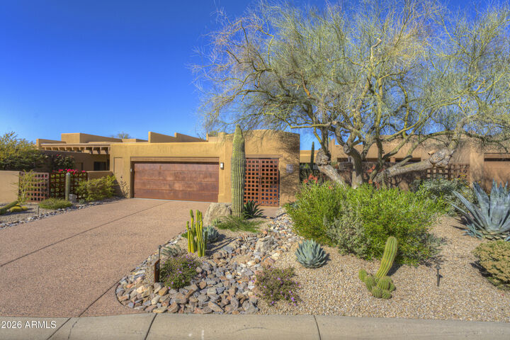 Property Photo:  8502 E Cave Creek Road 31  AZ 85377 