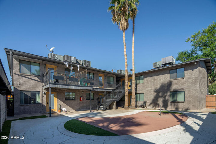 Property Photo: 4119 N 11th Avenue AZ 85013