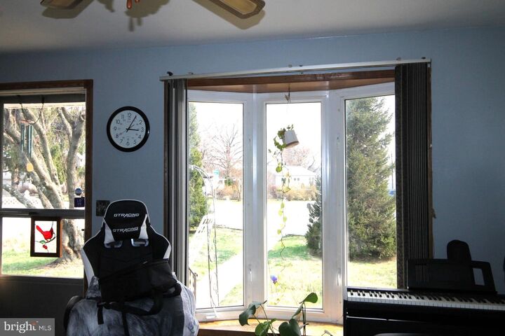 Property Photo:  102 Fernglen Avenue  MD 21061 