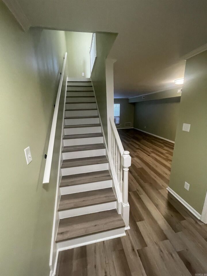 Property Photo:  504 Green Mountain Drive  AR 72211 