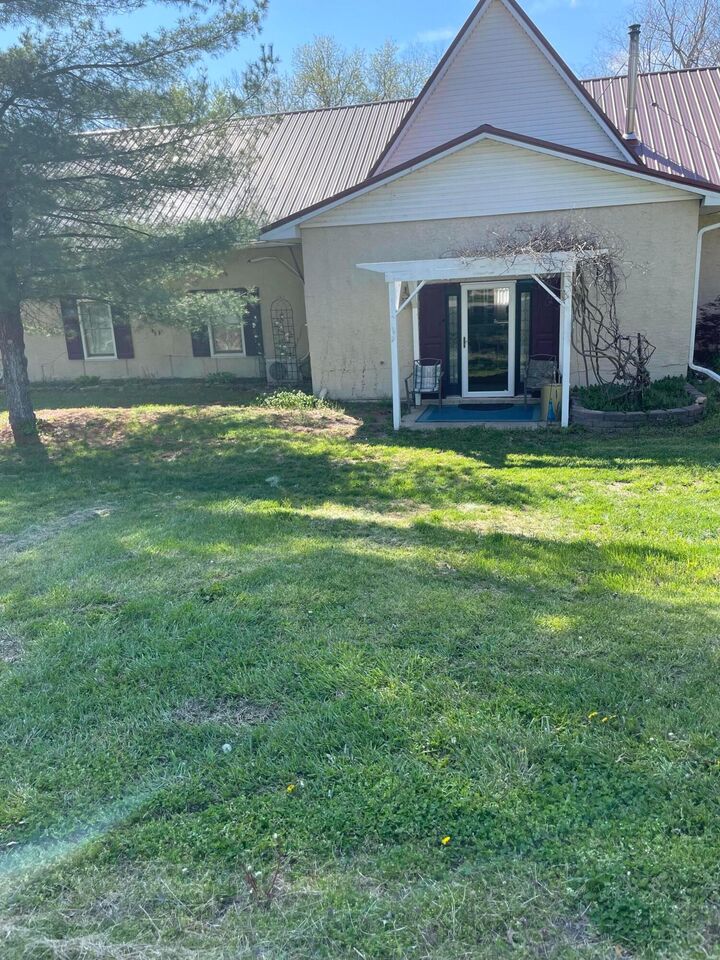 Property Photo:  6901 Hill Road  OH 45133 