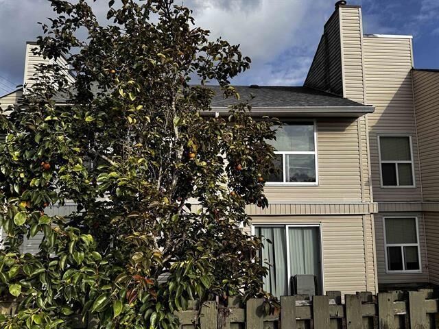 Property Photo:  32550 Maclure Road 302  BC V2T 4N3 