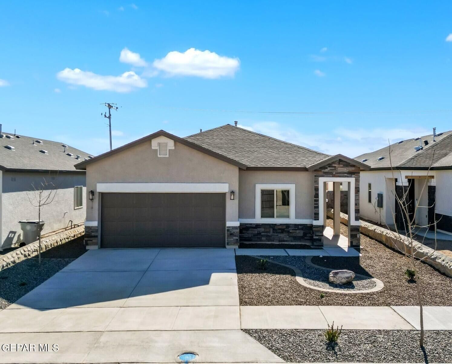 Property Photo:  11860 Malecon Place  TX 79934 